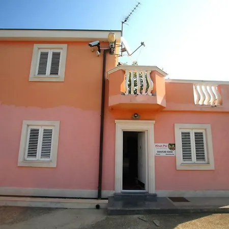 Apartment Apartman Nico Zadar